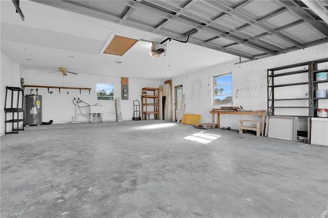 502 Parkside ST, Lehigh Acres, FL 33936