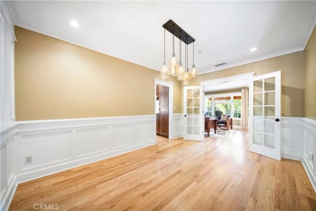 132 N Sunset, Monrovia, CA 91016