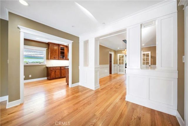 132 N Sunset, Monrovia, CA 91016