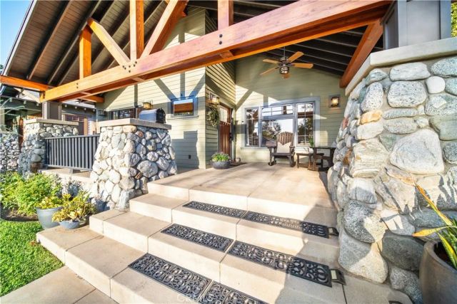 132 N Sunset, Monrovia, CA 91016