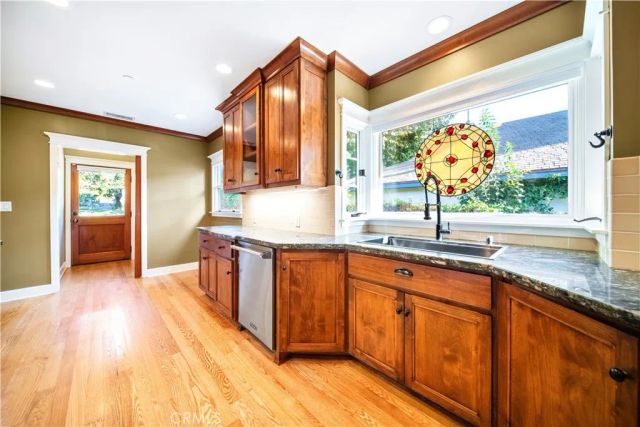 132 N Sunset, Monrovia, CA 91016