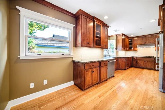 132 N Sunset, Monrovia, CA 91016