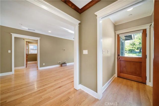 132 N Sunset, Monrovia, CA 91016