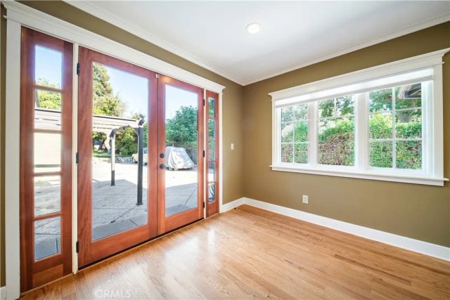 132 N Sunset, Monrovia, CA 91016