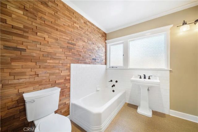132 N Sunset, Monrovia, CA 91016