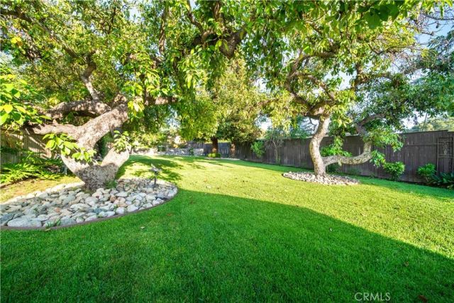 132 N Sunset, Monrovia, CA 91016
