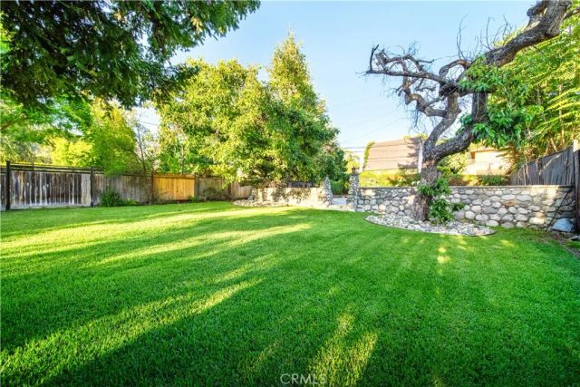 132 N Sunset, Monrovia, CA 91016