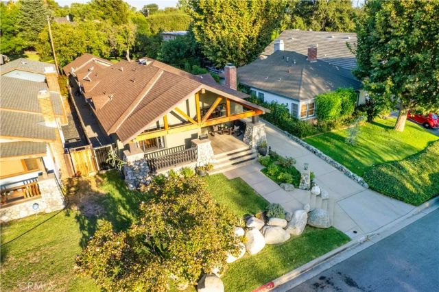 132 N Sunset, Monrovia, CA 91016