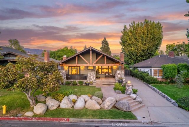 132 N Sunset, Monrovia, CA 91016