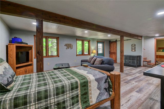 27527 Hock Lane, Eagle Rock, MO 65641