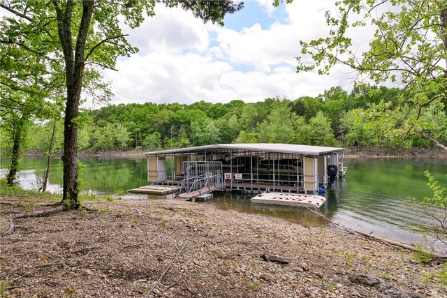 27527 Hock Lane, Eagle Rock, MO 65641