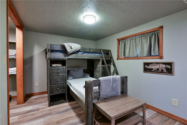27527 Hock Lane, Eagle Rock, MO 65641