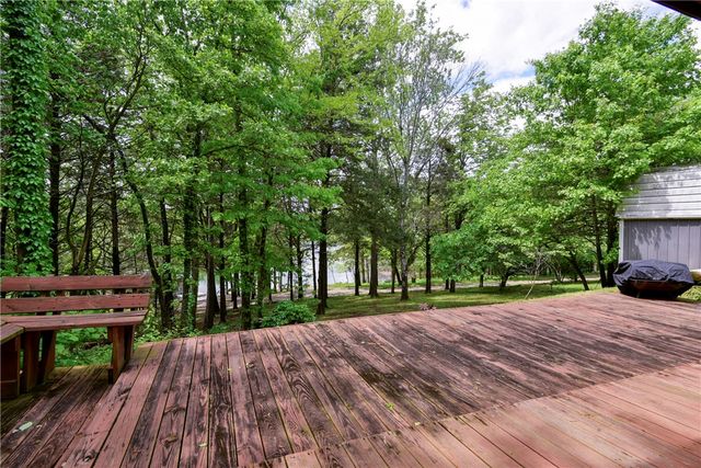 27527 Hock Lane, Eagle Rock, MO 65641