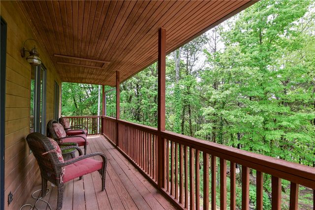 27527 Hock Lane, Eagle Rock, MO 65641