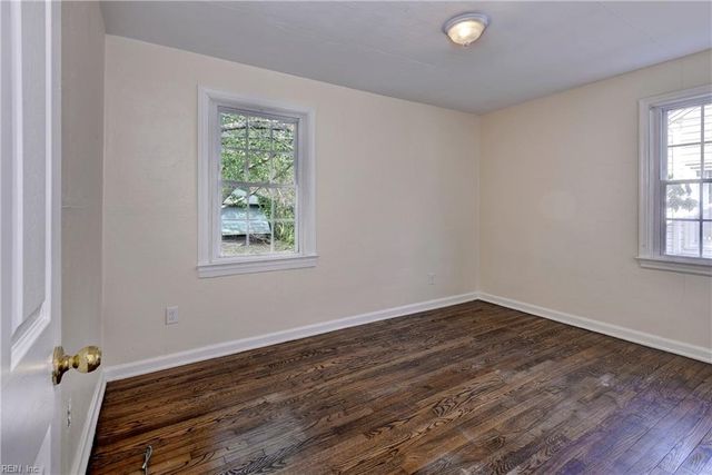 22 Morrison AVE, Newport News, VA 23601
