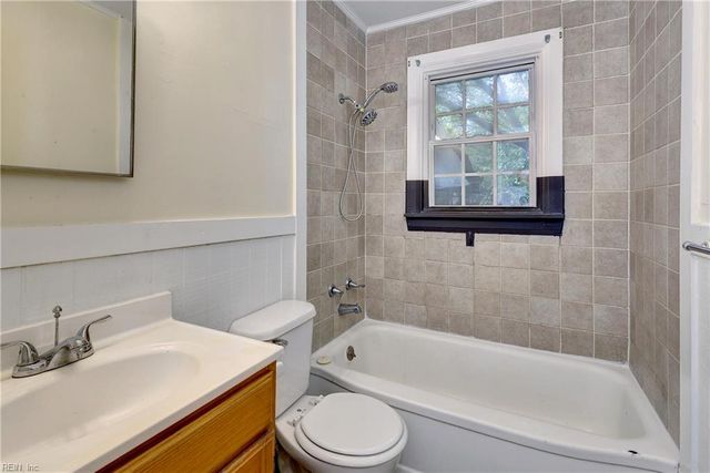 22 Morrison AVE, Newport News, VA 23601