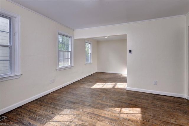 22 Morrison AVE, Newport News, VA 23601