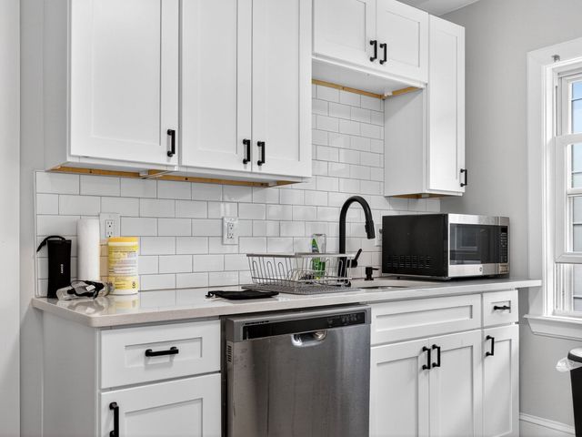 256 Main St 2, Medford, MA 02155