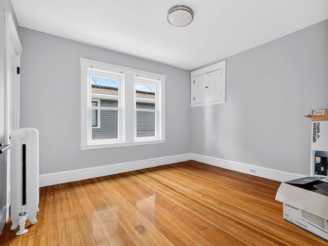 256 Main St 2, Medford, MA 02155