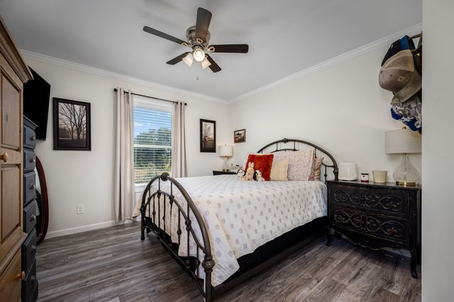 1065 Short Mountain Rd, Mcminnville, TN 37110