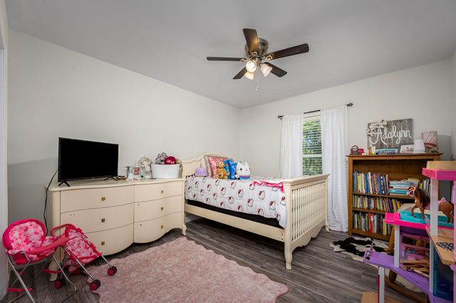 1065 Short Mountain Rd, Mcminnville, TN 37110