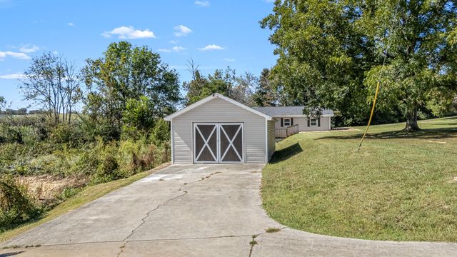 1065 Short Mountain Rd, Mcminnville, TN 37110