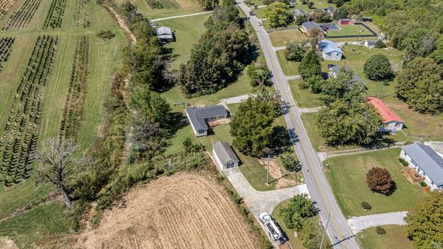 1065 Short Mountain Rd, Mcminnville, TN 37110