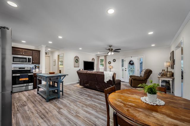 1065 Short Mountain Rd, Mcminnville, TN 37110