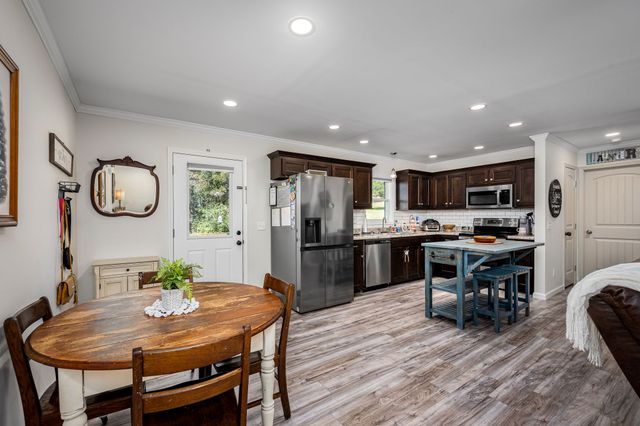 1065 Short Mountain Rd, Mcminnville, TN 37110