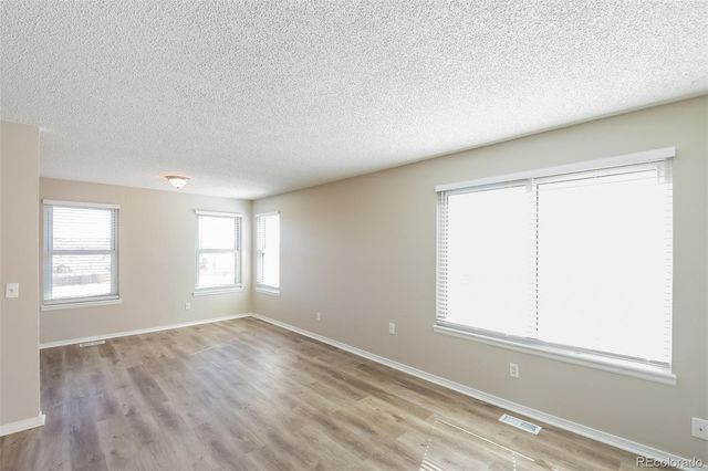 4214 S Halifax Way, Aurora, CO 80013