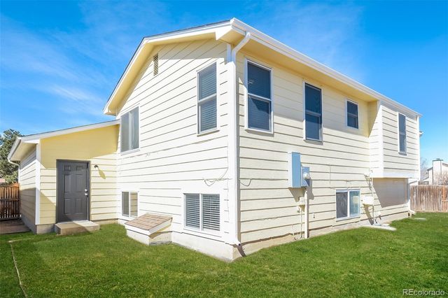 4214 S Halifax Way, Aurora, CO 80013