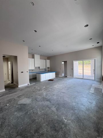 30 Mountain Brook Road, Little Rock, AR 72223