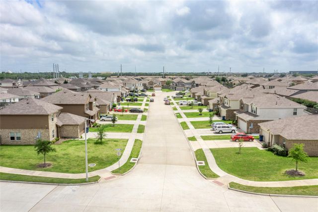 8118 Coral Drive, Texas City, TX 77591