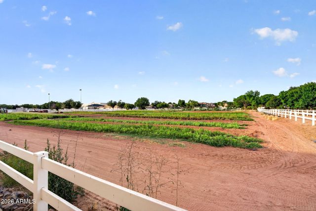 1541 S MALABAR Lane, Gilbert, AZ 85296