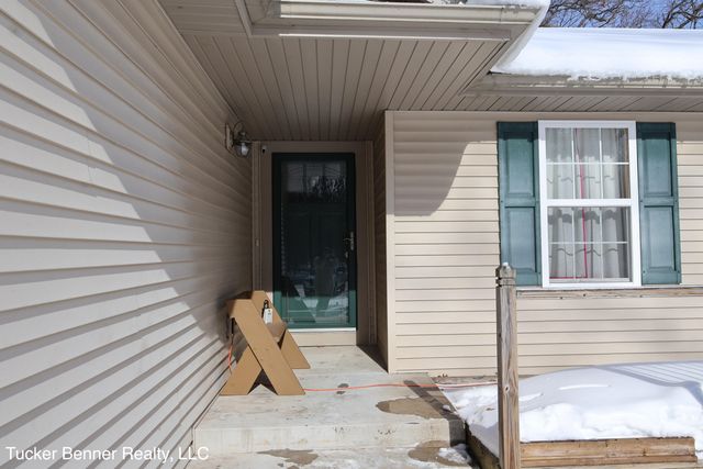 4122 W Duck Lake Road, Whitehall, MI 49461