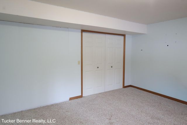 4122 W Duck Lake Road, Whitehall, MI 49461