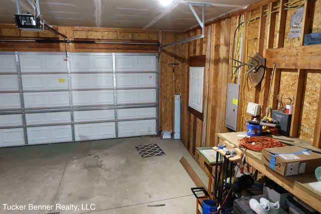 4122 W Duck Lake Road, Whitehall, MI 49461