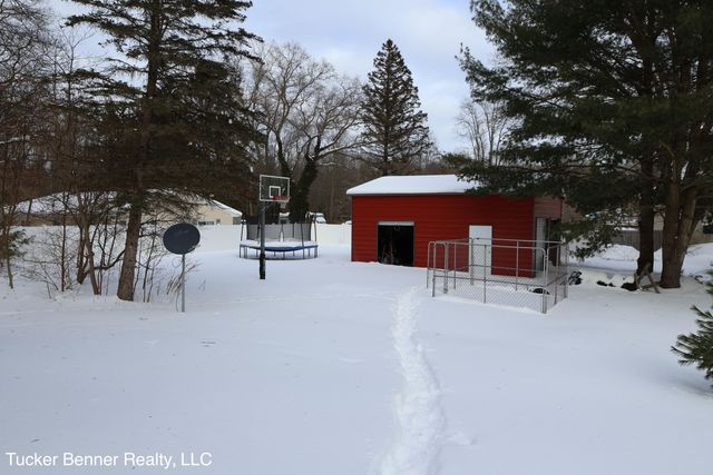 4122 W Duck Lake Road, Whitehall, MI 49461