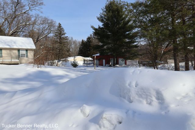 4122 W Duck Lake Road, Whitehall, MI 49461