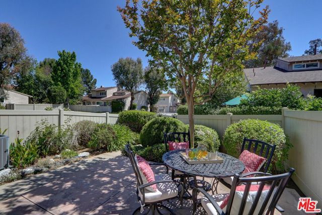 1298 Ramona Drive, Newbury Park (thousand Oaks), CA 91320