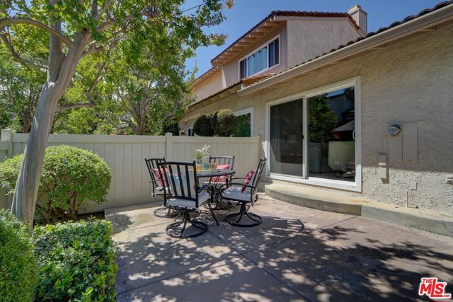 1298 Ramona Drive, Newbury Park (thousand Oaks), CA 91320