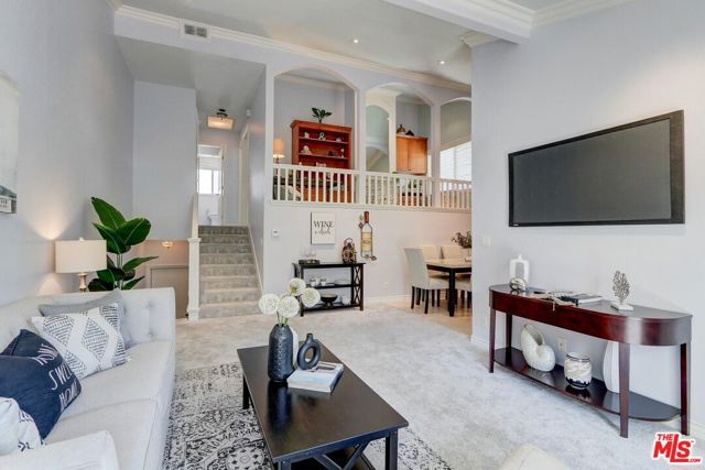 1298 Ramona Drive, Newbury Park (thousand Oaks), CA 91320