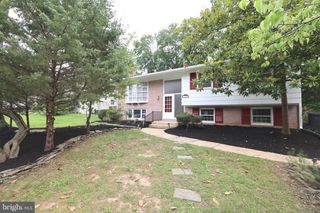 1205 COLLINGWOOD RD, Alexandria, VA 22308