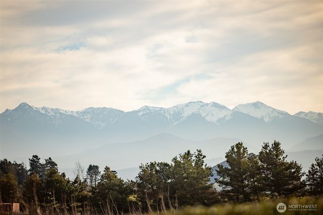 73 Cobb Circle, Sequim, WA 98382