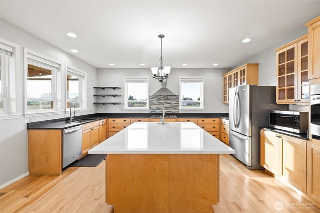 73 Cobb Circle, Sequim, WA 98382