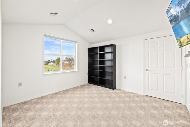 73 Cobb Circle, Sequim, WA 98382