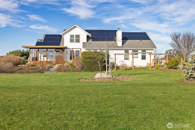 73 Cobb Circle, Sequim, WA 98382