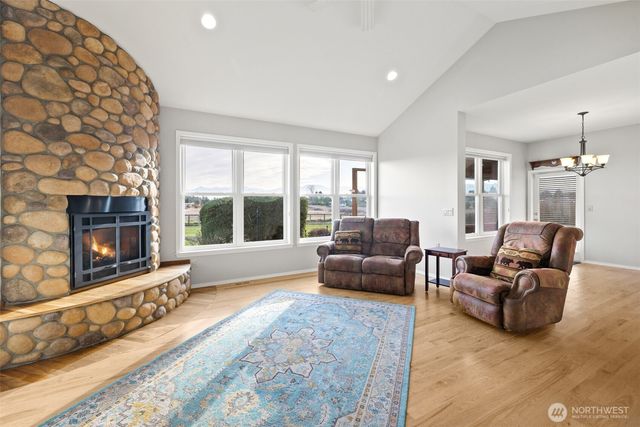 73 Cobb Circle, Sequim, WA 98382