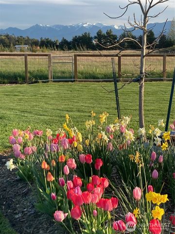 73 Cobb Circle, Sequim, WA 98382