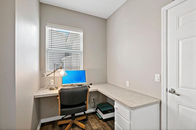 20502 Granville Lane, Lakeville, MN 55044